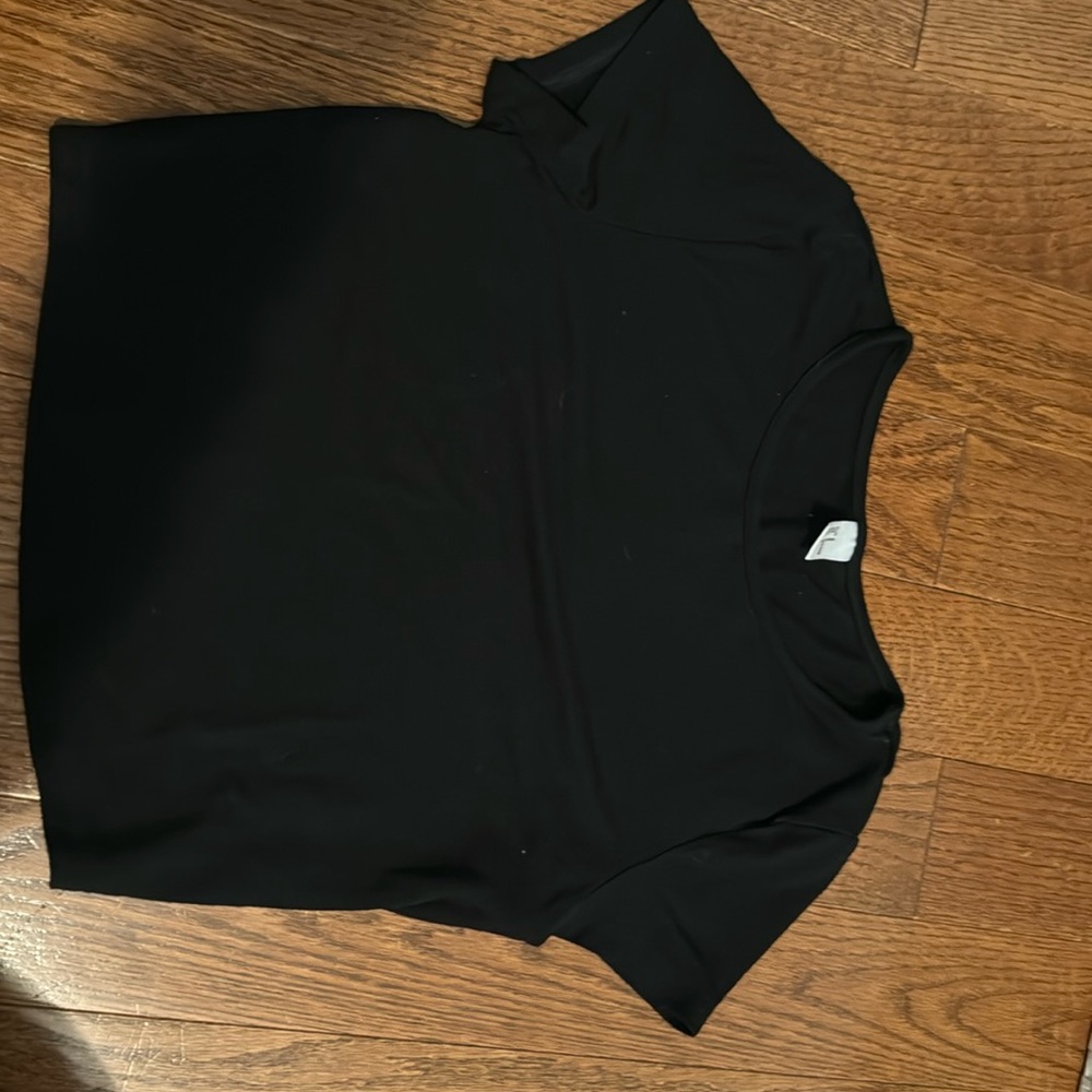 Black tshirt